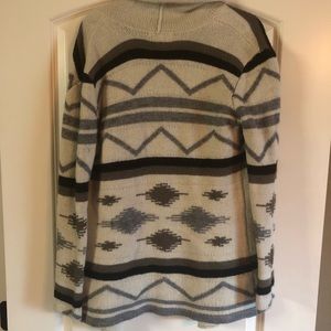 BB Dakota Sweaters - BB Dakota tribal print wool cardigan/sweater BB Dakota Sweaters - BB Dakota tribal print wool cardigan/sweater